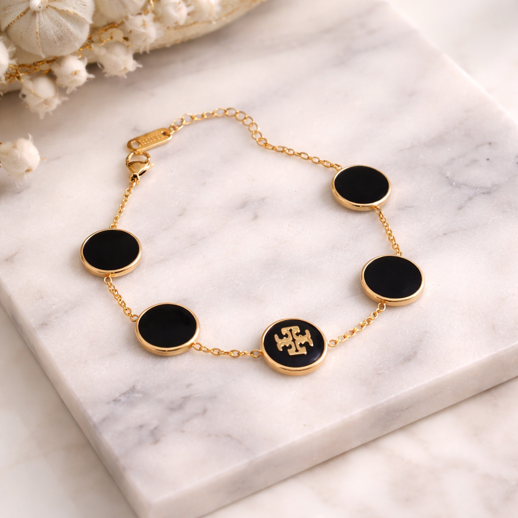 Elegant Gold and Black Onyx Bracelet